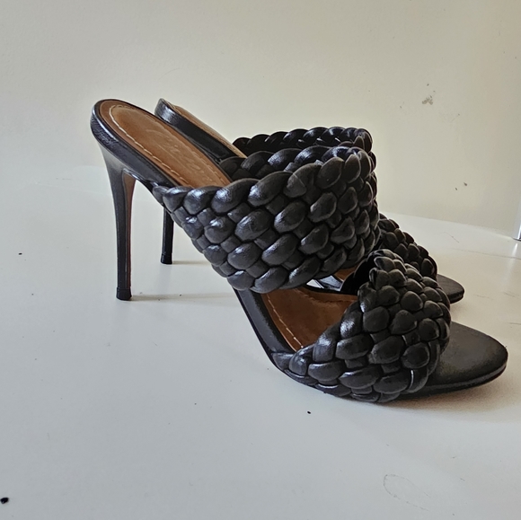 L'intervelle Leather Sandals - Picture 3 of 7